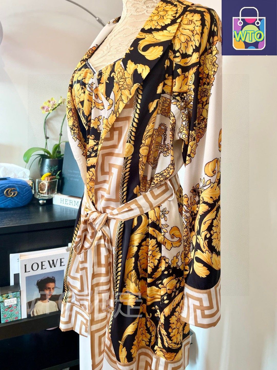 これは Versace ヴェルサーチ の新商品のパジャマです 原単品質で ファッション界を驚かせる で ファッションの先駆けとして存在しています -WTO輸入1 WWW_GEBZETESISAT_COM_TR