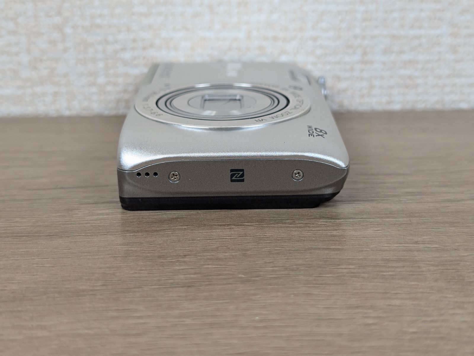 ☆美品☆Nikon COOLPIX S3700 シルバー Wi-Fi搭載でスマホ転送楽々