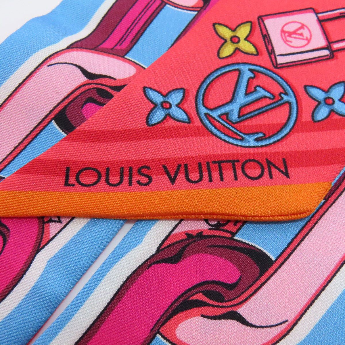 LOUISVUITTONルイヴィトンM77693 バンドーBB スカーフ シルク ルイヴィトン バンドーBB シルク スカーフ M77778 - メルカリ