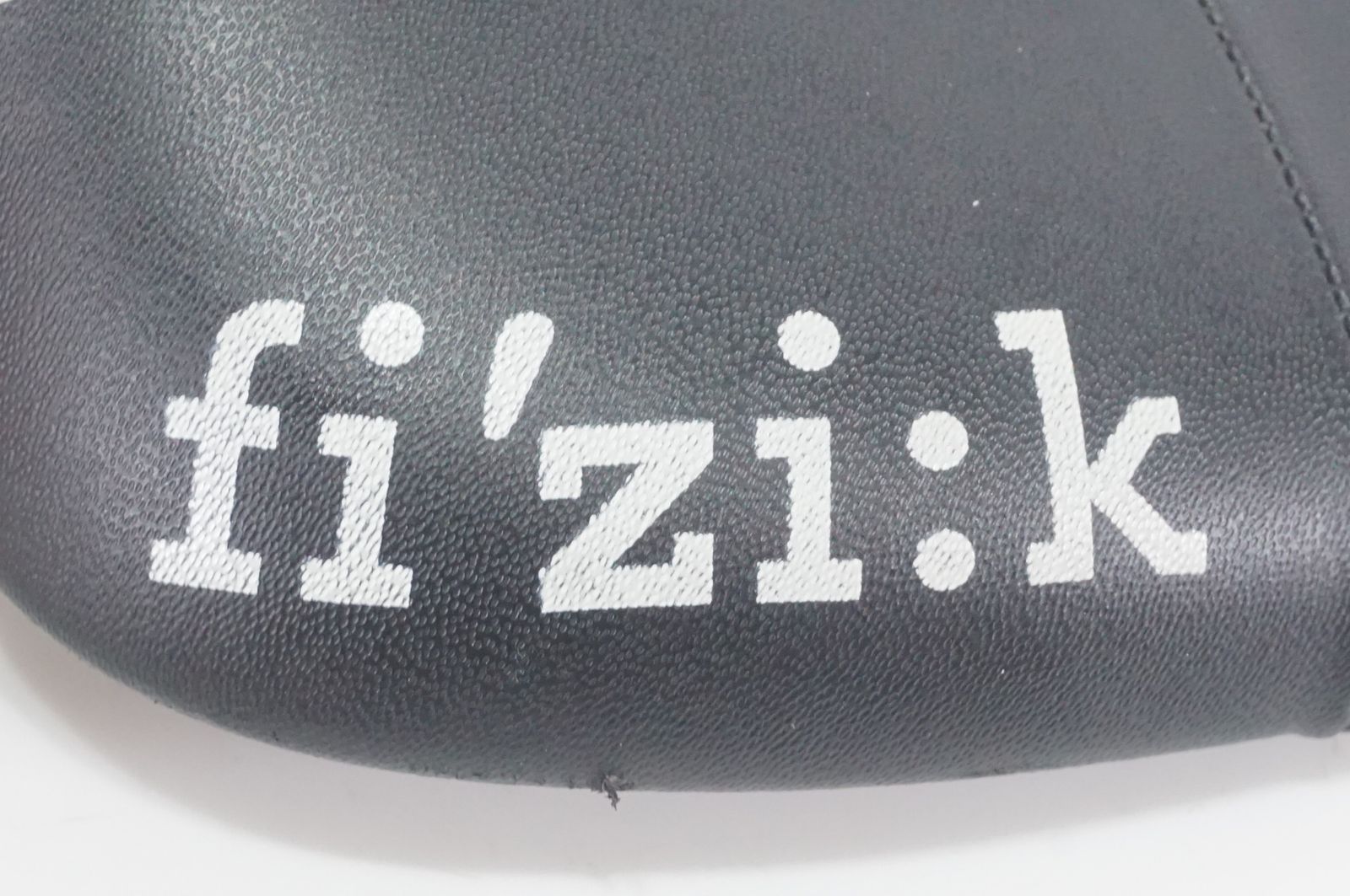 FIZIK 「フィジーク」 ANTARES R7 サドル / バイチャリAKIBA店