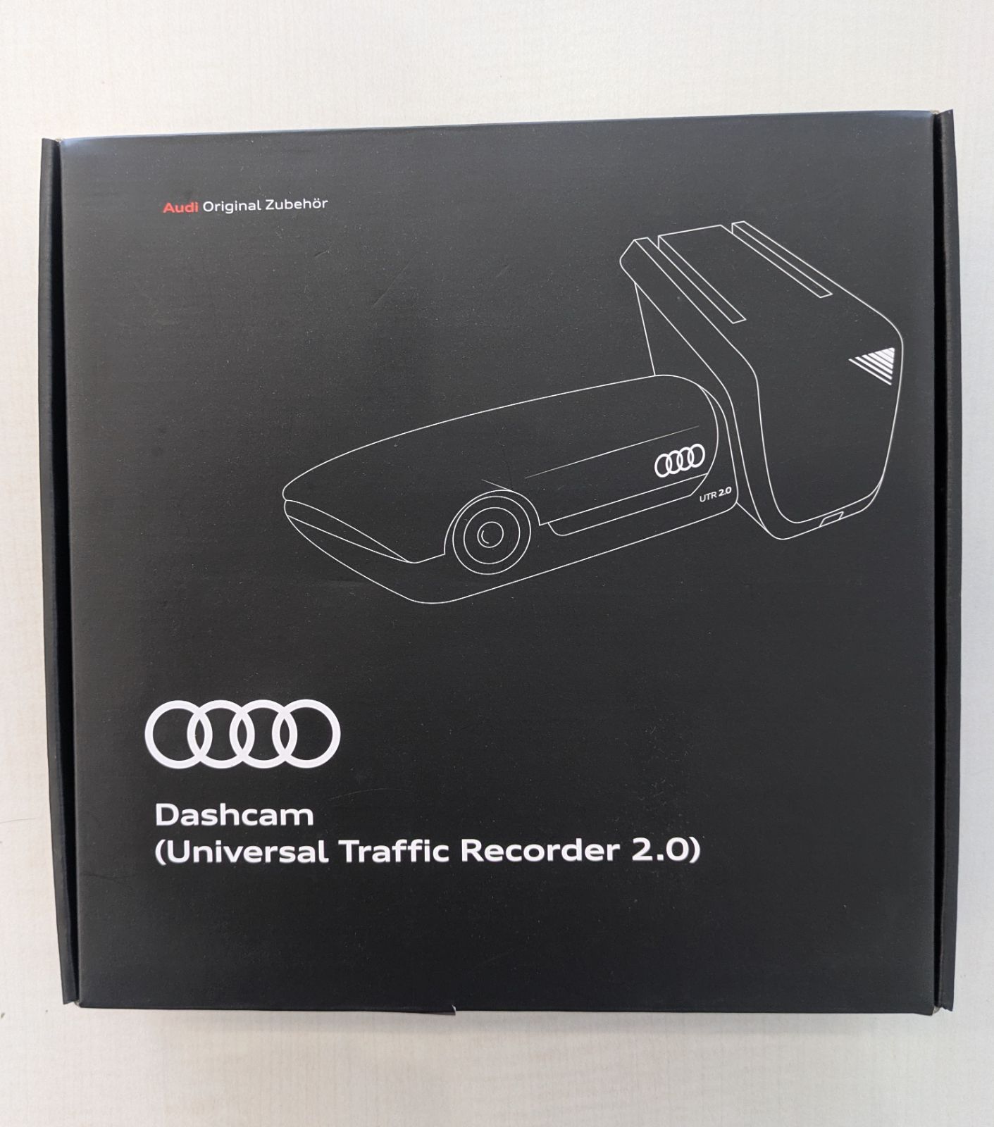 Audi ユニバーサルトラフィックレコーダー UTR 品 配線あり