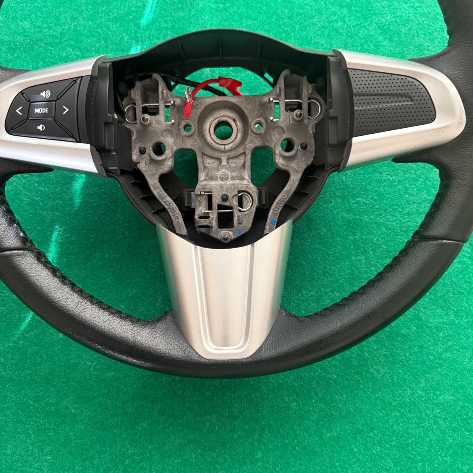 ステアリングホイール ◆ホーンパッド