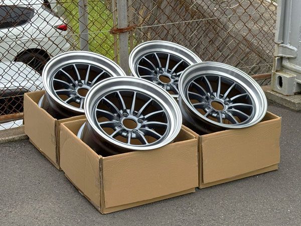 15×8.25J