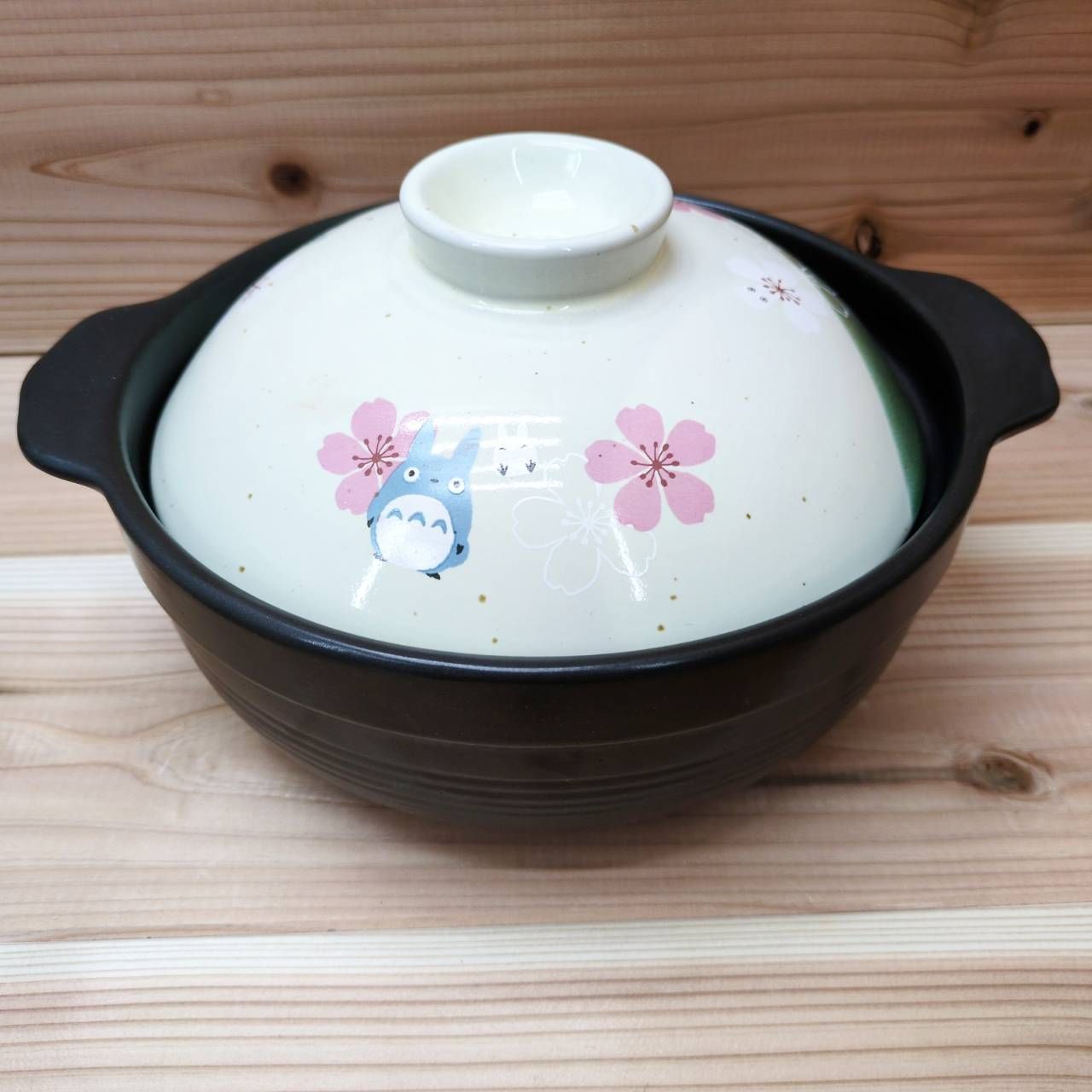 となりのトトロ　 5点セット 陶器製土鍋 土なべ１個 とんすい２個 れんげ2個 楽天市場】ジブリ グッズ となりのトトロ とんすい(NEW) (2023) 270ml