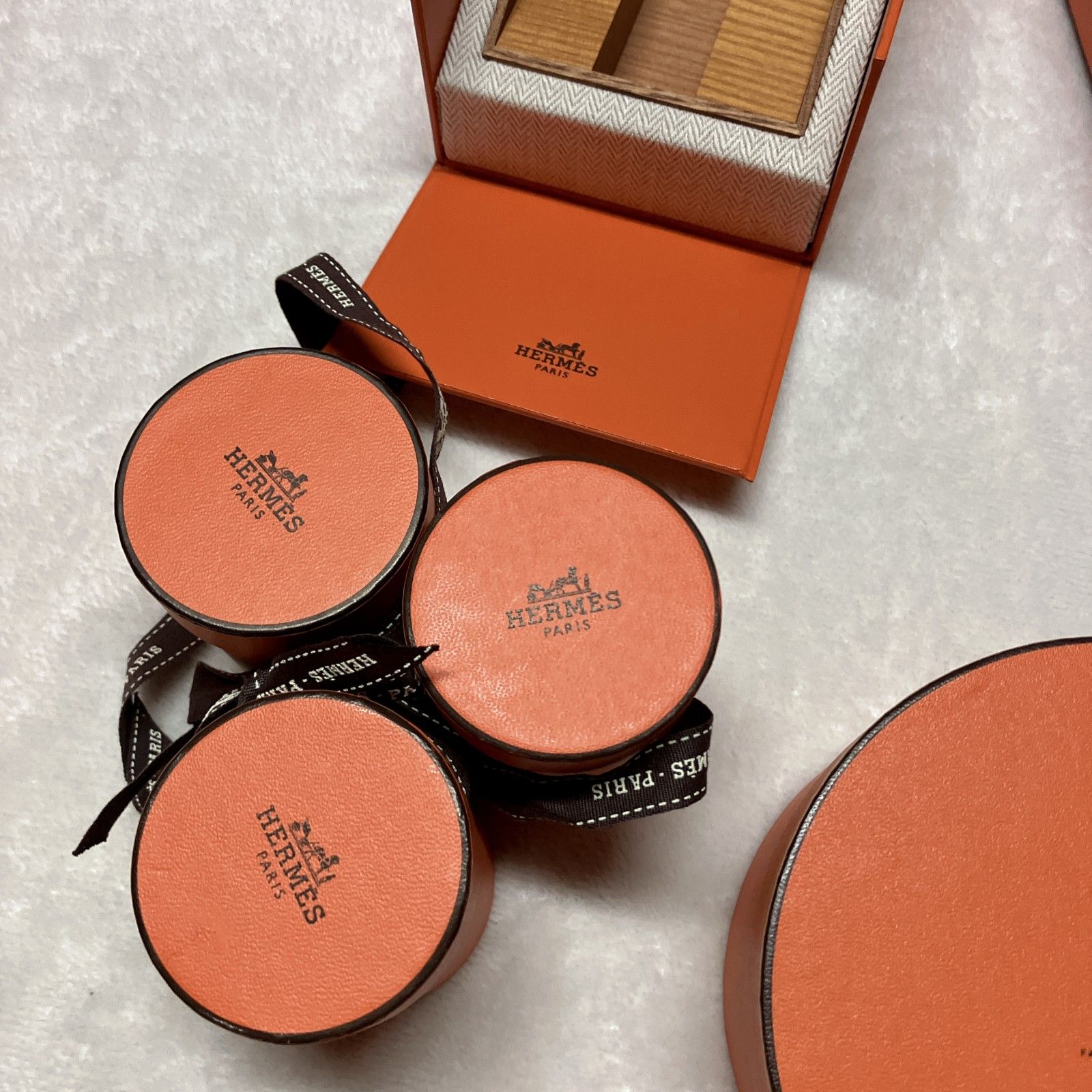 HERMES エルメス  紙袋、空箱 セット　ブランドショッパー　まとめ売り HERMÈS】エルメス 空箱＆紙袋 まとめ売り ショッパー ギフト