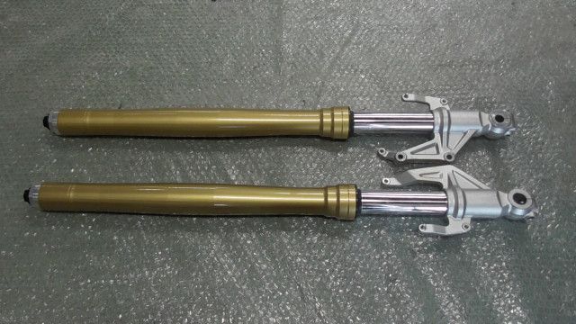 S*ー様 cbr250rr mc51 フロントフォーク