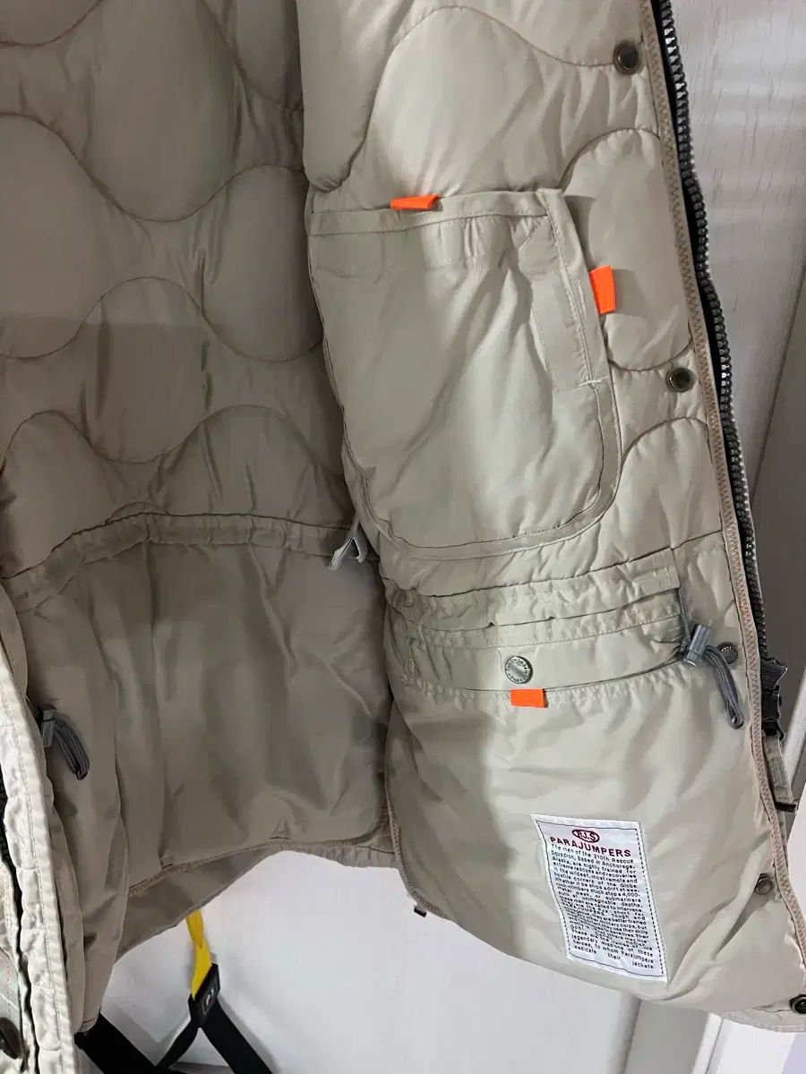PARAJUMPERS マスターピースシリーズ ミリタリージャケット M PARAJUMPERS マスターピースシリーズ ミリタリージャケット M