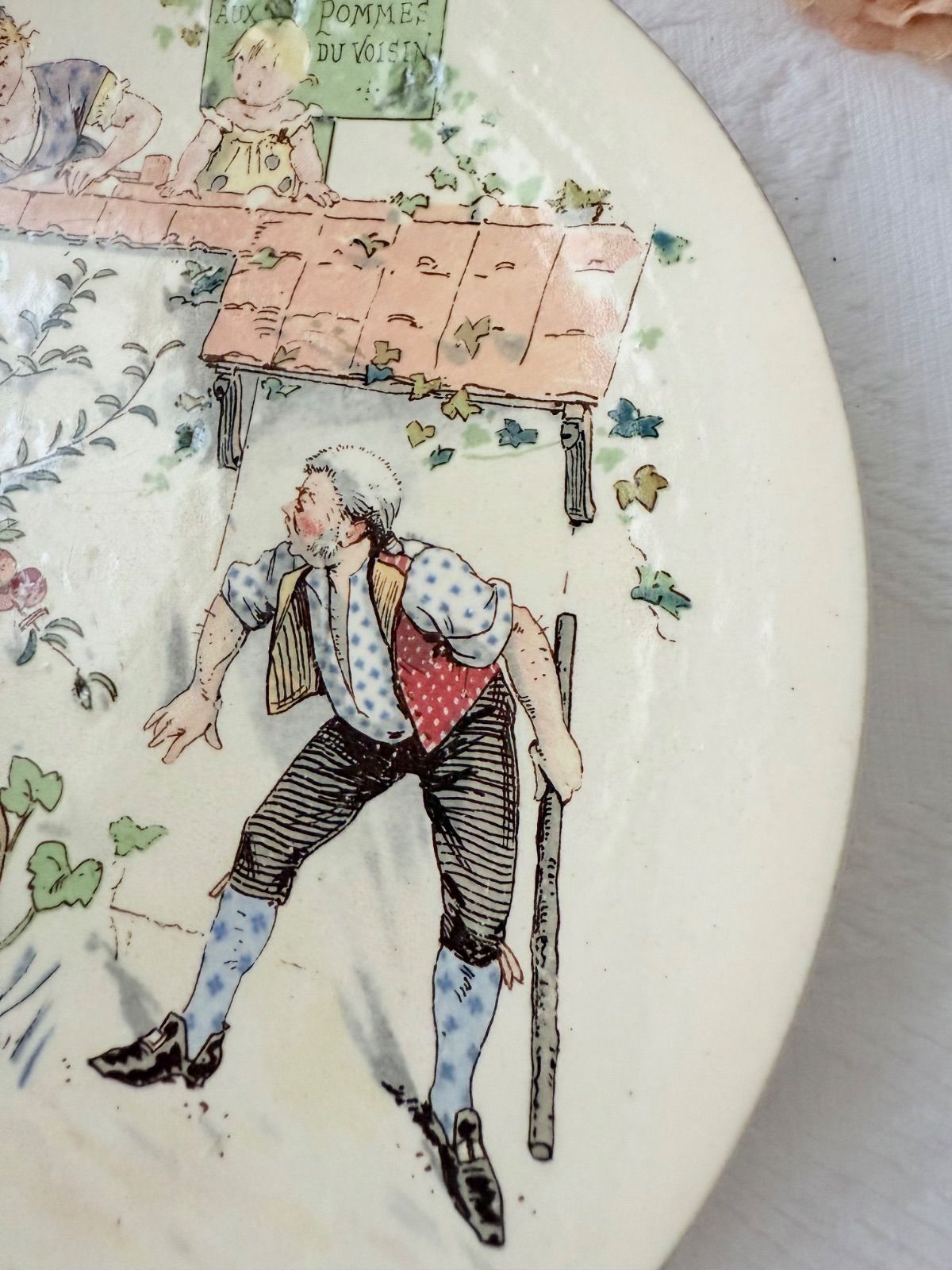 サルグミンヌ アンファンリシャール アンティークプレート