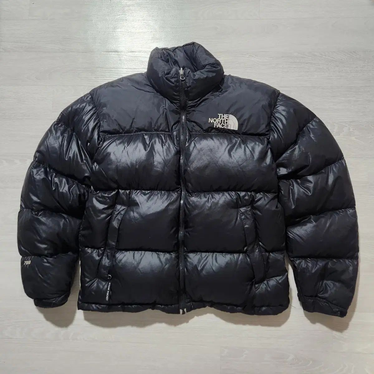 THE NORTH FACE(ザノースフェイス) Nuptse(ヌプシ) 700 ダウンジャケット 黒