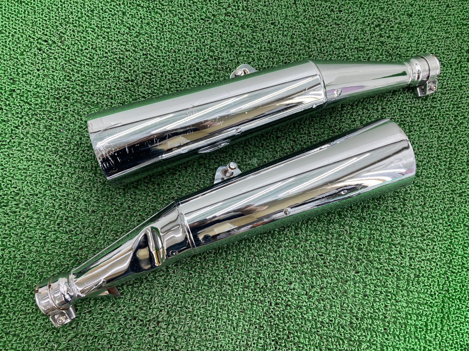 XJR1200 4KG 純正サイレンサー左右 マフラー 破損無 94-97年 XJR1200 4KG 純正サイレンサー左右 マフラー 破損無 94-97年