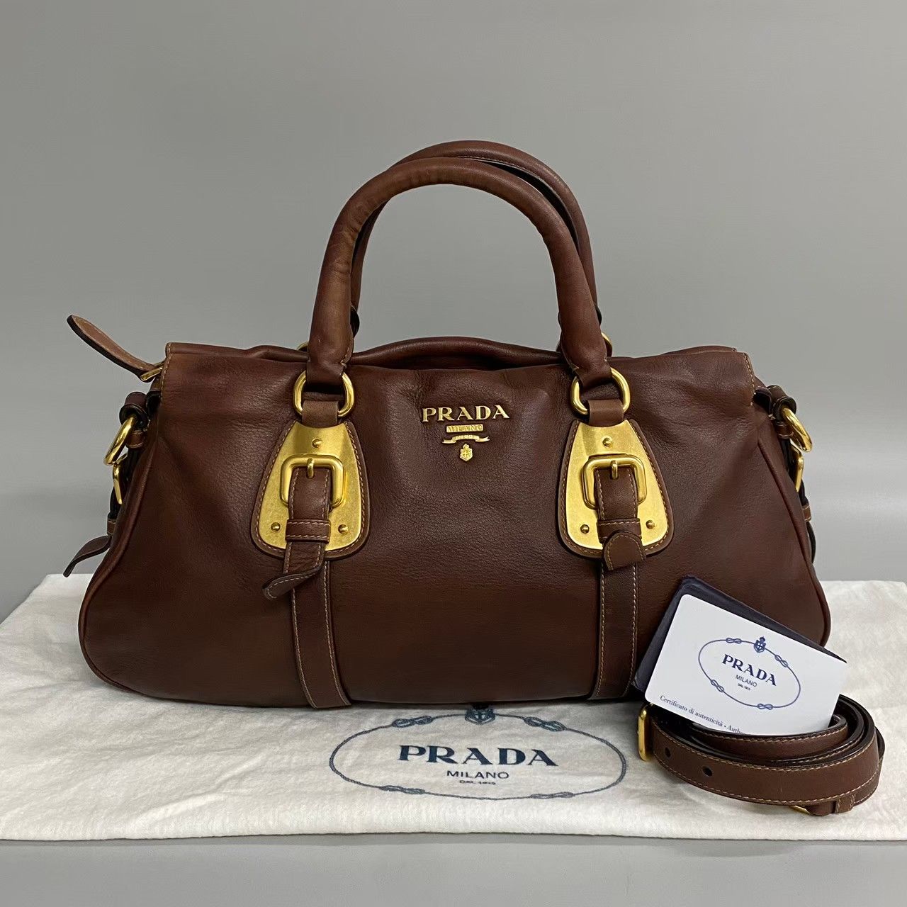 ポイント2倍】極 美品 若い PRADA プラダ ボンバー 三角ロゴ 金具 ナイロン レザー 2way