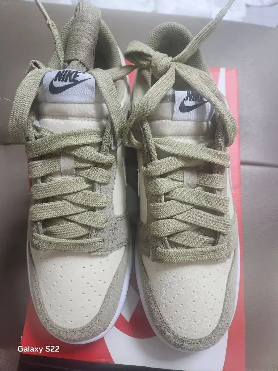 NIKE ナイキ ダンク ロー レトロ SE