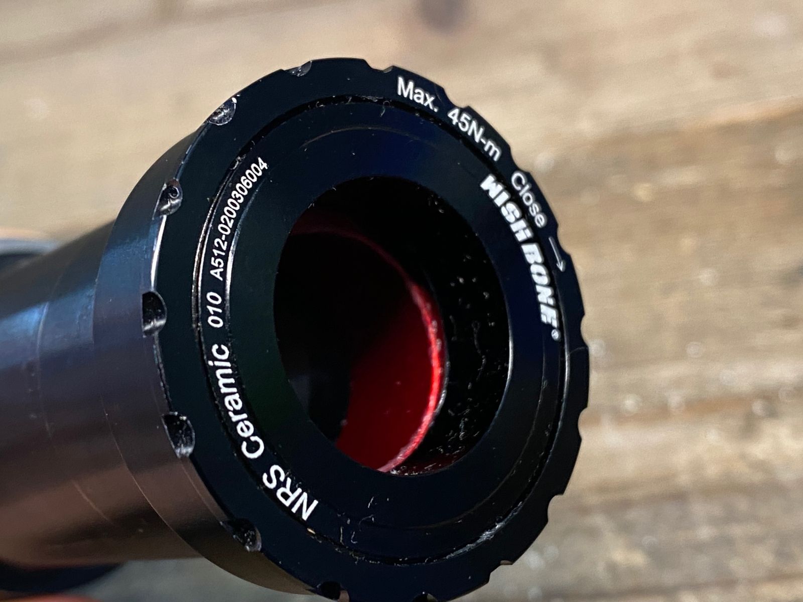 IN920 ウィッシュボーン WISHBONE BBB3024 ボトムブラケット SHIMANO