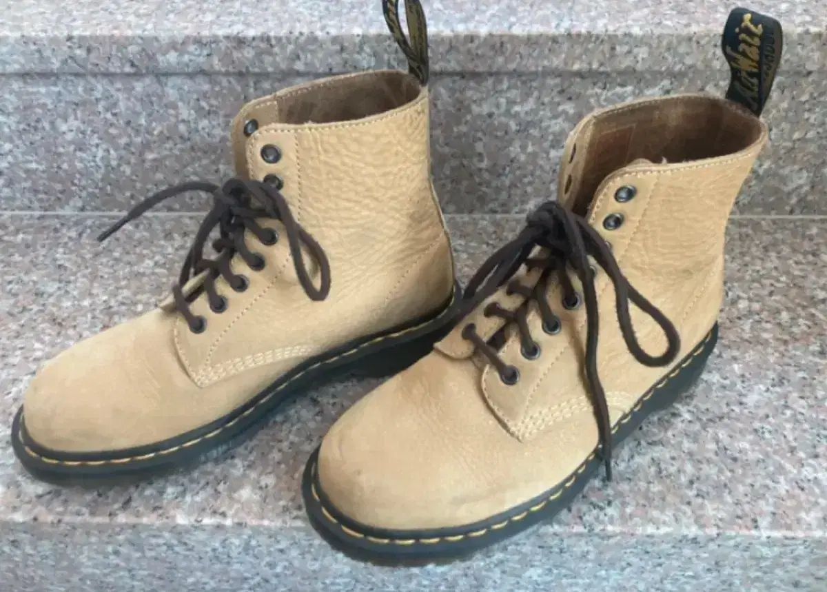 DR. MARTENS ドクターマーチン 1461 サンド フライス加工 ヌバックレザー
