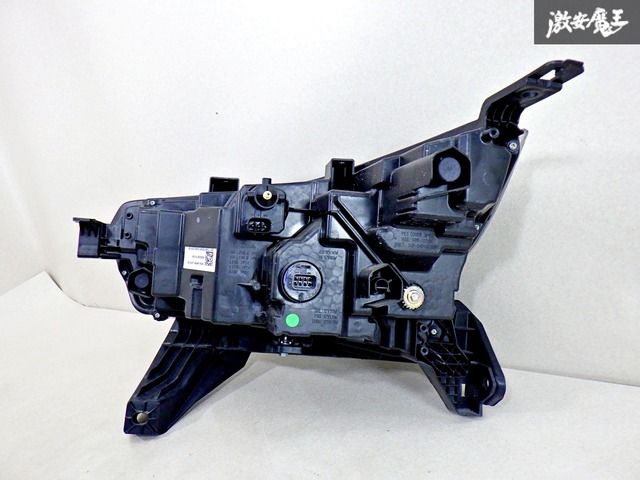 ホンダWRV 新車外し ヘッドライト右