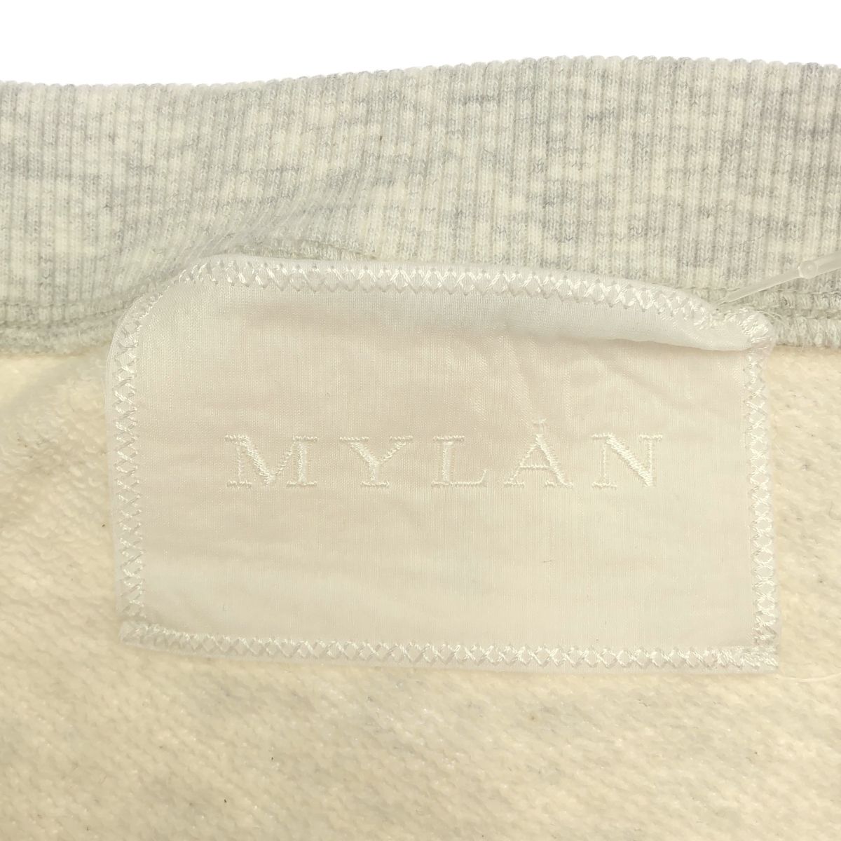 スウェットトレーナー