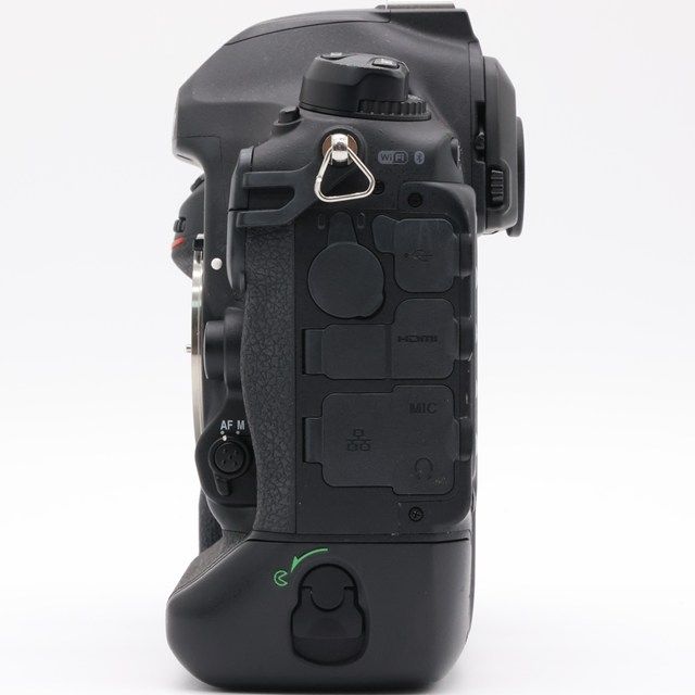 Nikon D6