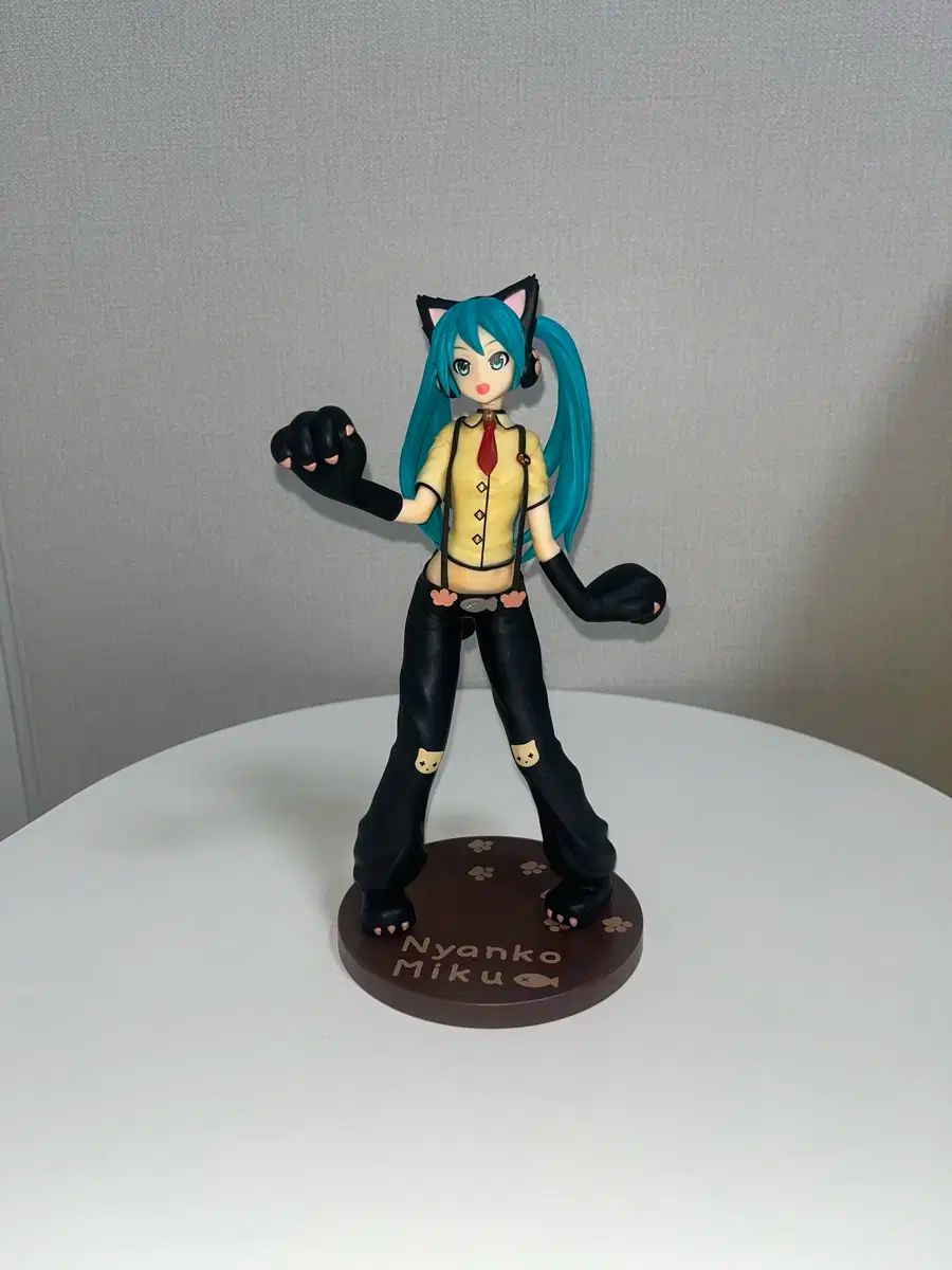ラブライブ初音ミクとある魔術けいおんニャル子変猫リトバスフィギュア