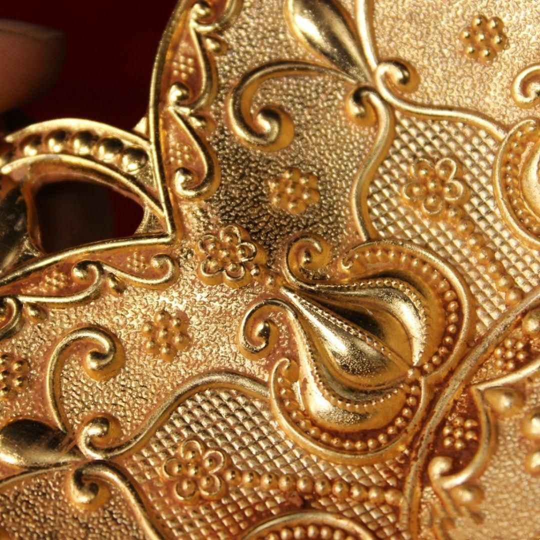 中国美術・金葉皿・純銅微彫・手製・高浮彫・置物・食器・茶器 中国美術・金葉皿・純銅微彫・手製・高浮彫・置物・食器・茶器