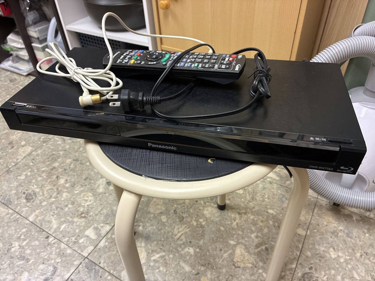PanasonicブルーレイディーガDMR-BWT560 パナソニック DMR-BWT560 W録