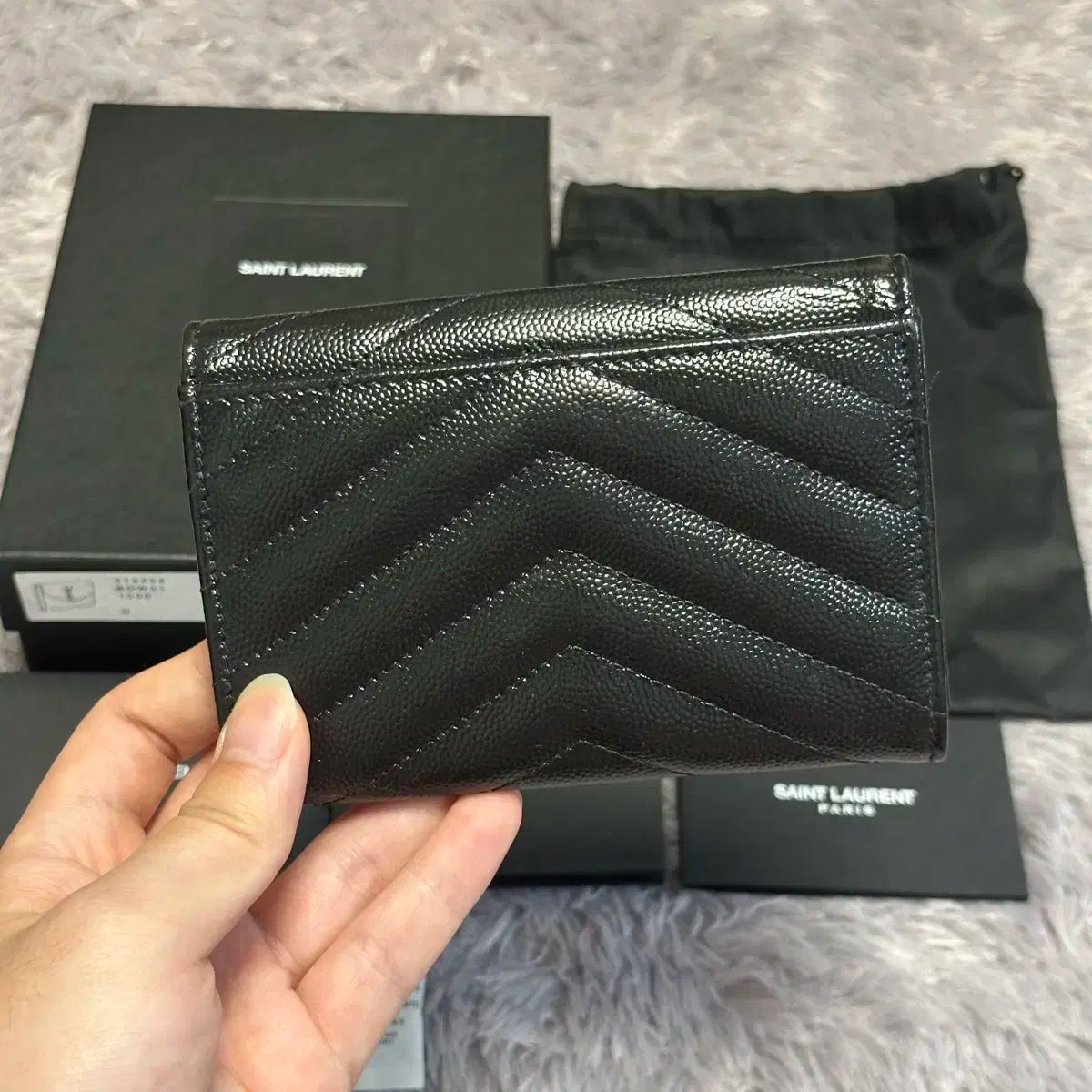 完備 YVES SAINT LAURENT イヴ サンローラン マトラッセ エンベロープ ミドルウォレット