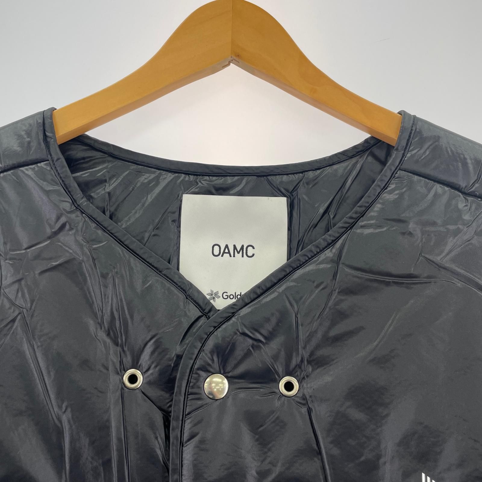 OAMC×GOLDWIN ｲﾝｻﾚｰﾃｯﾄﾞﾗｲﾅｰｼﾞｬｹｯﾄ 4 ﾌﾞﾗｯｸ - メルカリ