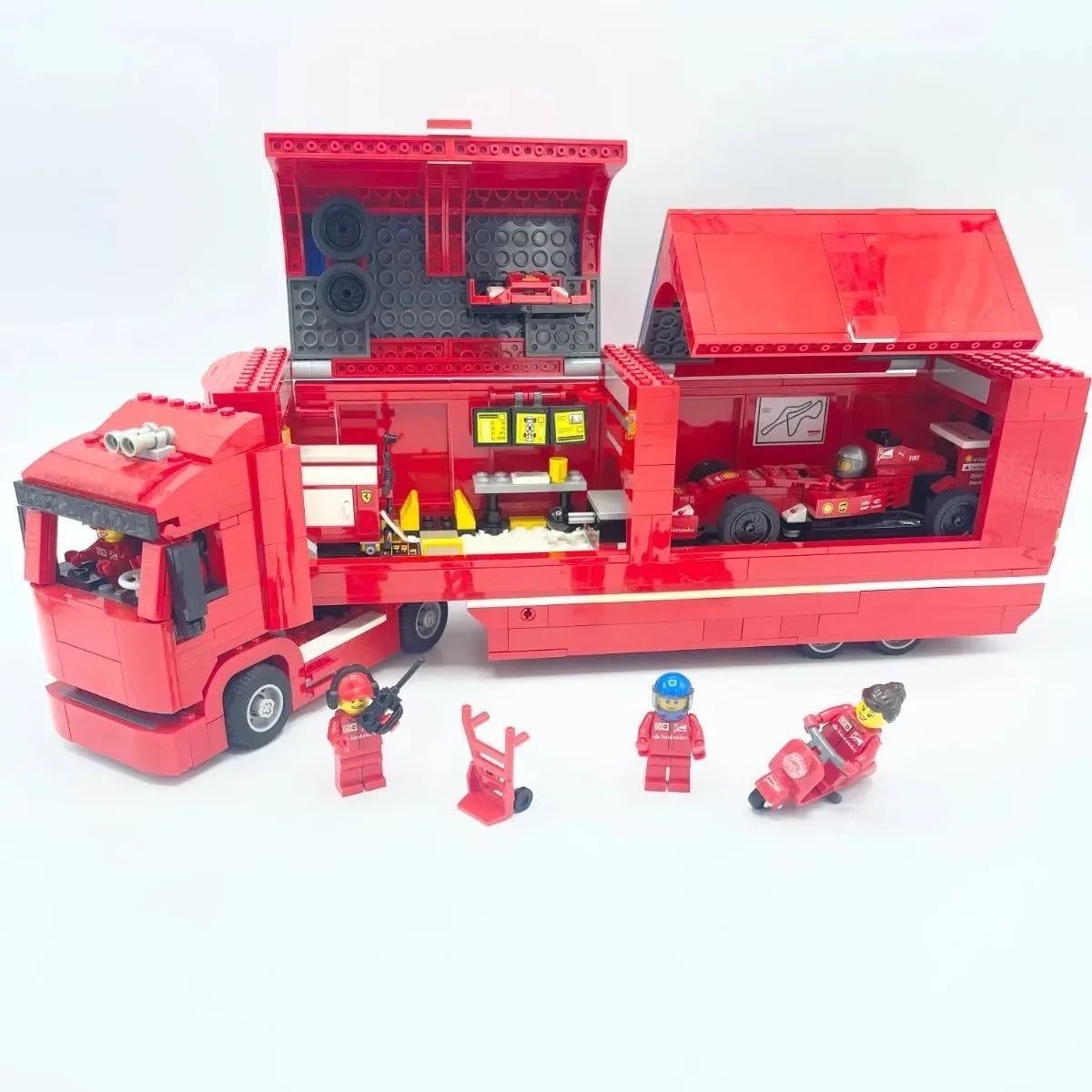 LEGO純正品 レゴ 乗り物 F14 T & スクーデリア・フェラーリ トラック 