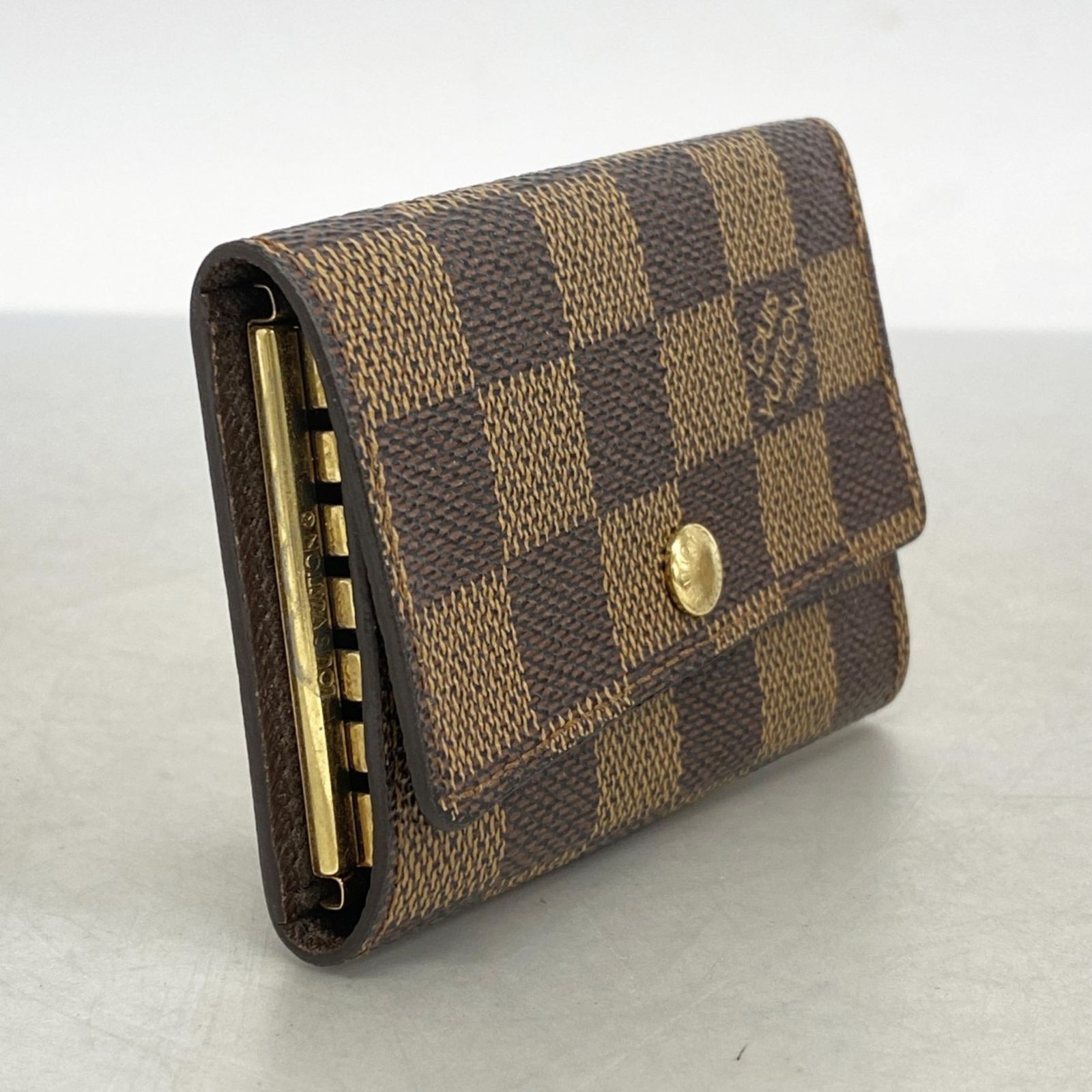 ルイ・ヴィトン キーケース ダミエ エベヌ ミュルティクレ4 N62631 ルイ・ヴィトン(Louis Vuitton) ルイ・ヴィトン キーケース