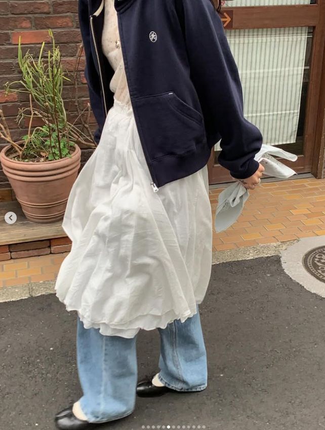 ファジースカート 白
