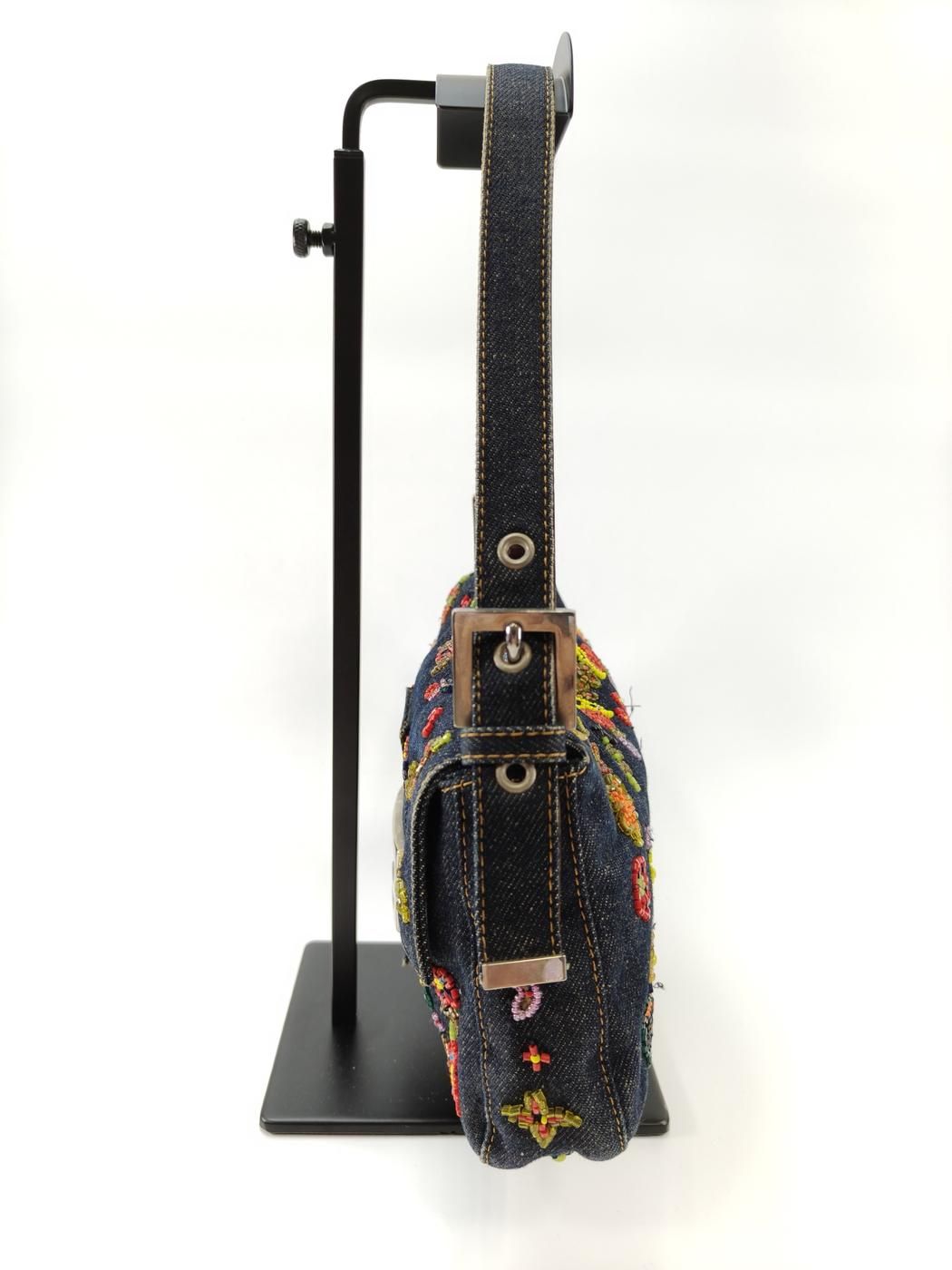 FENDI ビーズ マンマバケット ワンショルダー デニム 花柄 9661 FENDI フェンディ ビーズ刺繍 マンマバケット セミショルダー
