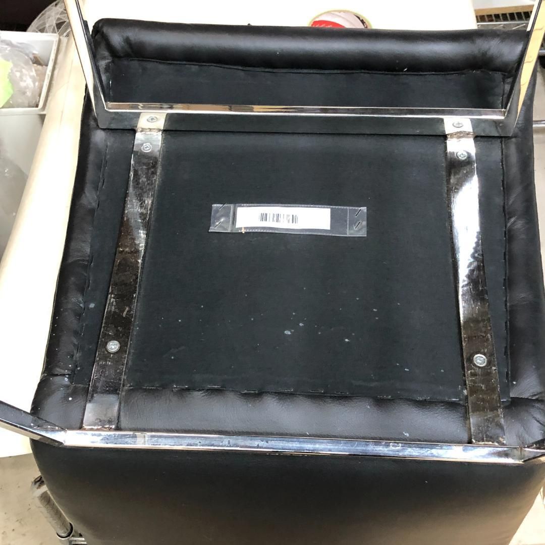 ブラック クローム脚