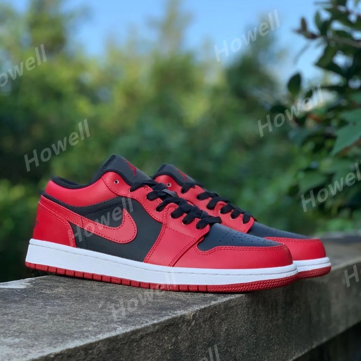 nikeナイキ エアジョーダン Jordan Air Jordan 1 Low varsity red メンズ レディース スニーカー - メルカリ