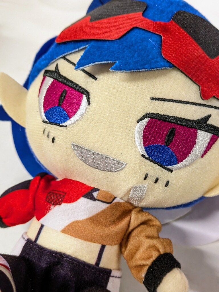 Ado×auスマートパスプレミアム コラボレーション・コレクション