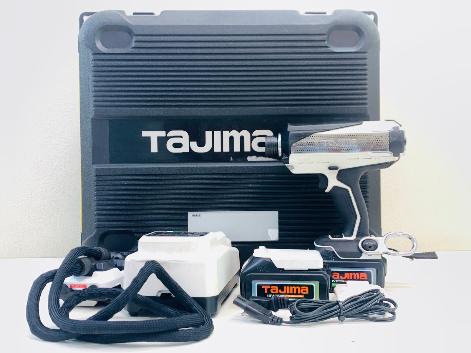 アダプタ付き□タジマ Tajima 18V 太軸 インパクトドライバー PT-T600SET バッテリー2個 充電器付 太軸ソケット専用 鉄骨鳶向け  インパクトレンチ 締付 充電式 コードレス - メルカリ