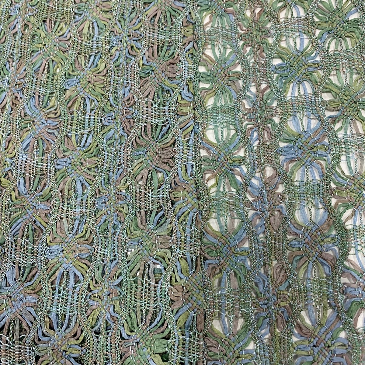 ストール付き 幾何学模様
