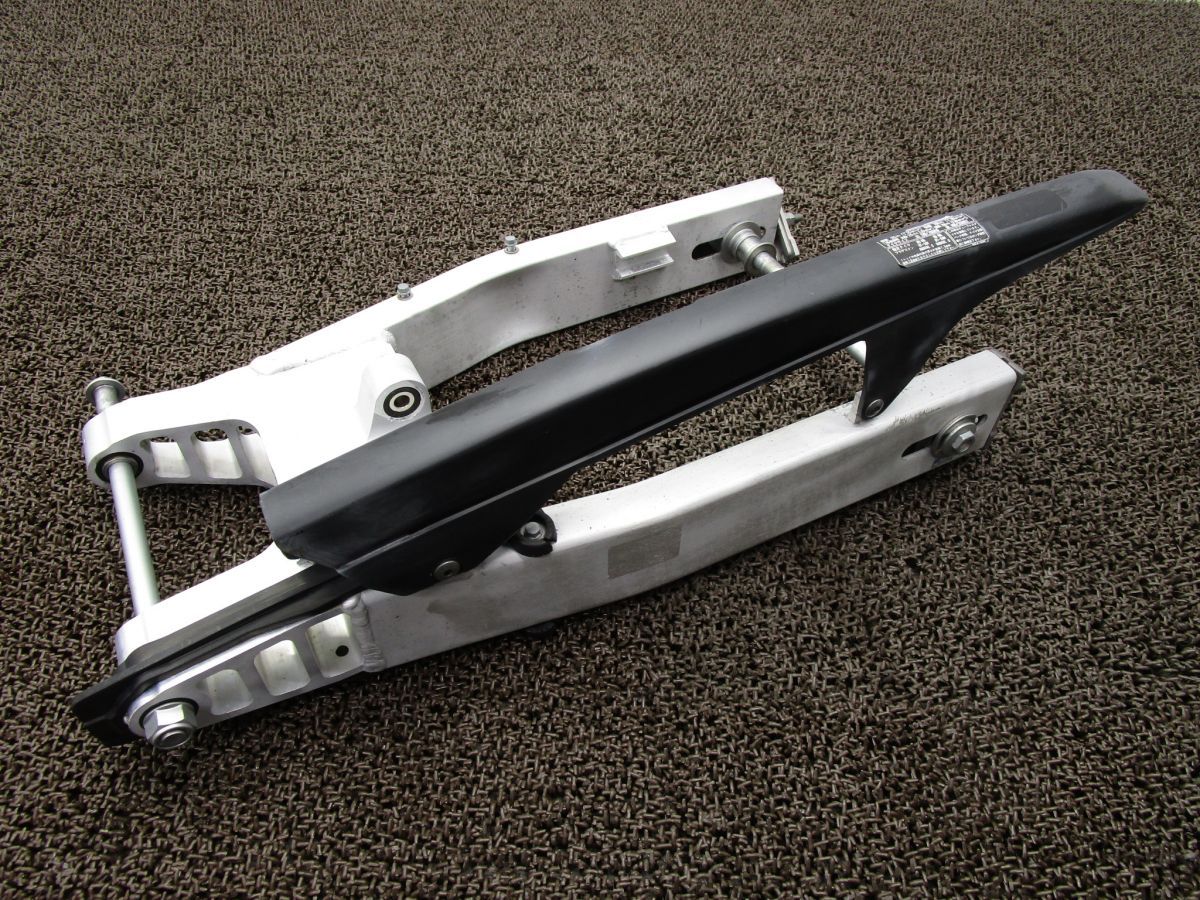 ホーネット250 スイングアーム チェーンカバー Z844！リアアクスルシャフト MC31 ホンダ 【 MC14E 】 Hornet キャブ車 動画有