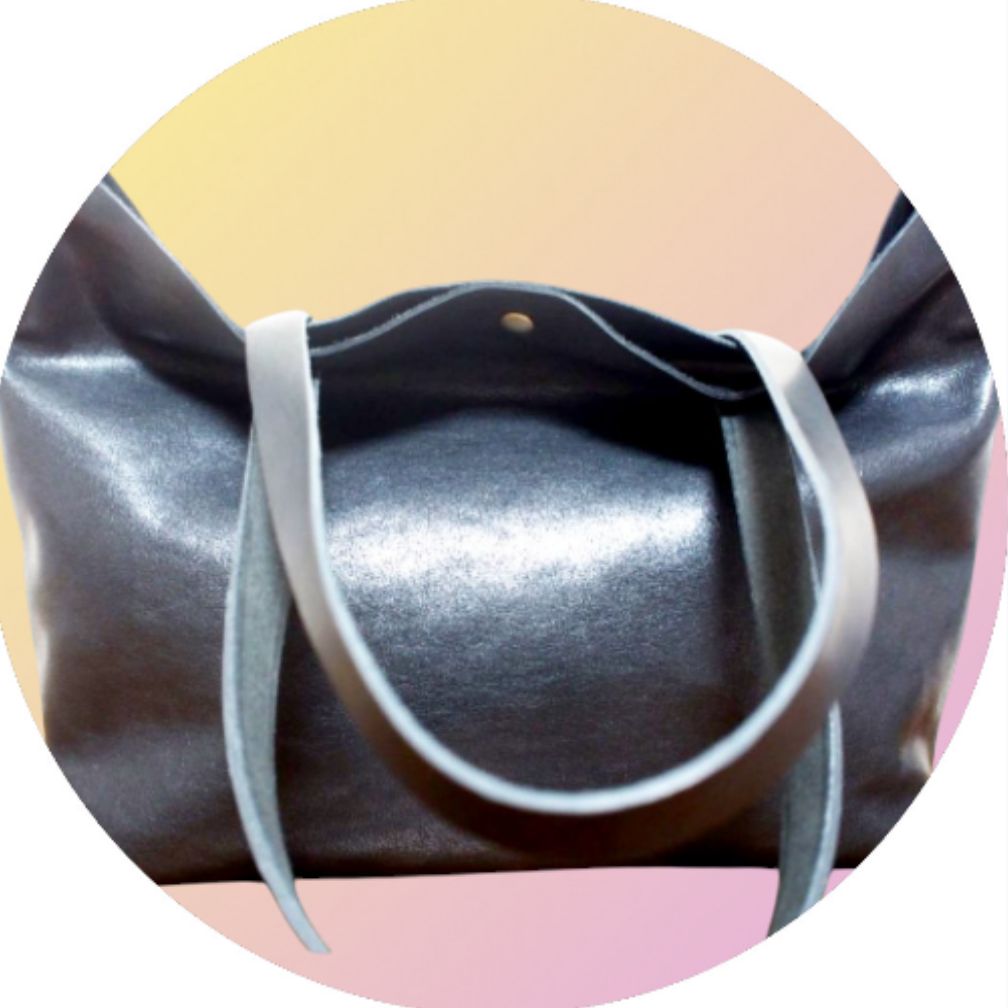 ハンドメイド ヌメ本革 トート クリーマー ブラック ☆新品／未