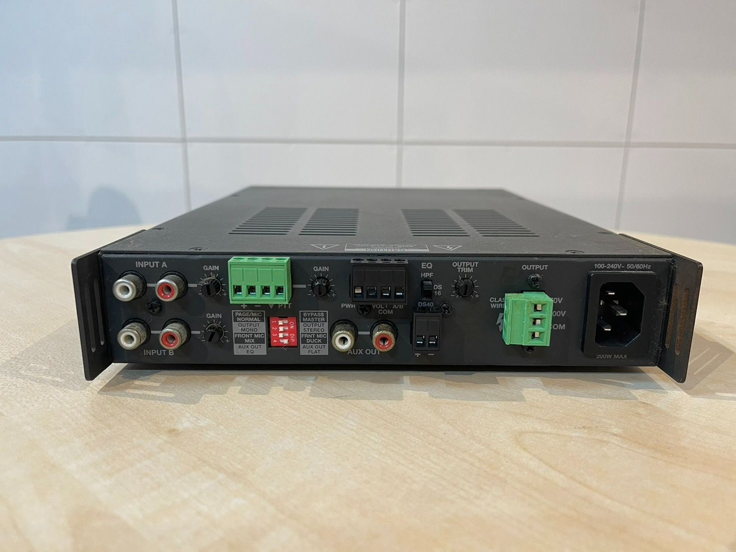 BOSE IZA190-HZ ボース パワーアンプ 値下げしました! - メルカリ BOSE IZA190-HZ ボース パワーアンプ 値下げしました! - メルカリ