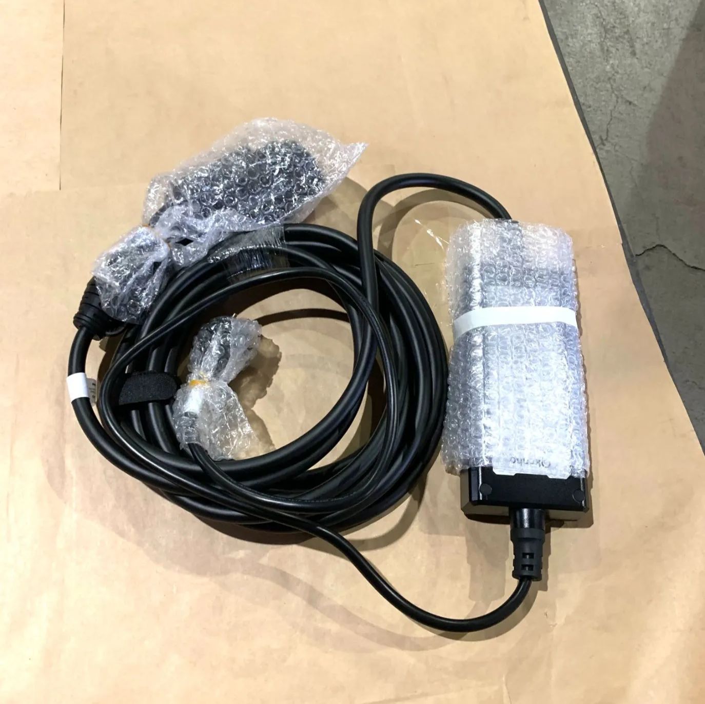 美品】Qkcabo 3KW 電気自動車 充電ケーブル EV充電器 7.5メートル 黒 