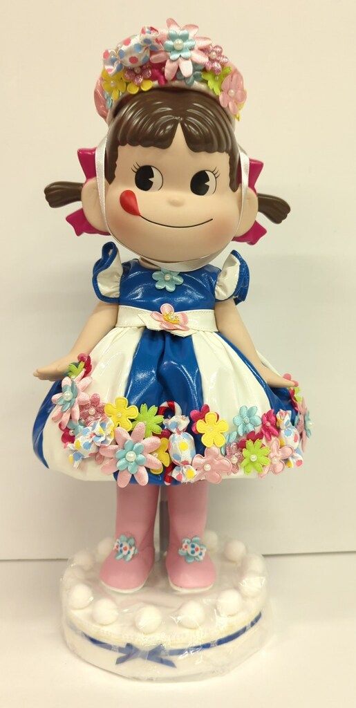 【美品】不二家 ペコちゃん ポコちゃん 60周年 ビスクドール ペア2011 美品】不二家 ペコちゃん ポコちゃん 60周年 ビスクドール ペア
