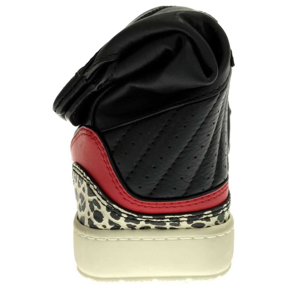 ALEXANDER WANG (アレキサンダーワン) Sneaker Leather Clutch