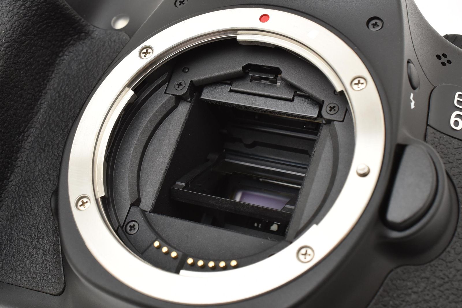 ほぼ未使用 Canon EOS 60D 使用率0.9％ キャノン #8852 ほぼ未使用 Canon EOS 60D 使用率0.9％ キャノン #8852 - メルカリ