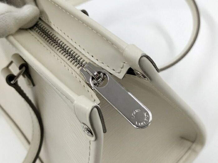 た*ん様 ルイヴィトン エピ マドレーヌPM M5933J AR2097 イヴォ LOUIS VUITTON マドレーヌPM ショルダーバッグ イヴォワール