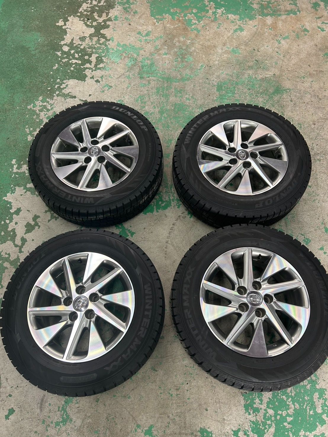 トヨタ 20系アルファード ヴェルファイア 純正16インチアルミホイール＋DUNLOP WINTER MAXX WM02 215|65R16 98Q スタッドレスタイヤ 2025年製 残溝8.7mm 4本セット ＋33