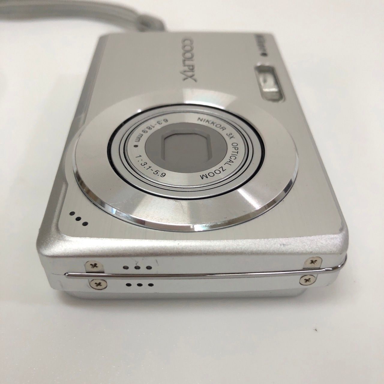 778 動作品　デジカメ　オールドコンデジ Nikon COOLPIX S200 778 動作品 デジカメ オールドコンデジ Nikon COOLPIX S200