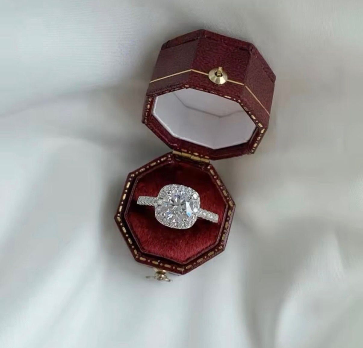 大粒2ct】モアサナイト×S925リング・指輪GRA鑑定書&刻印付き