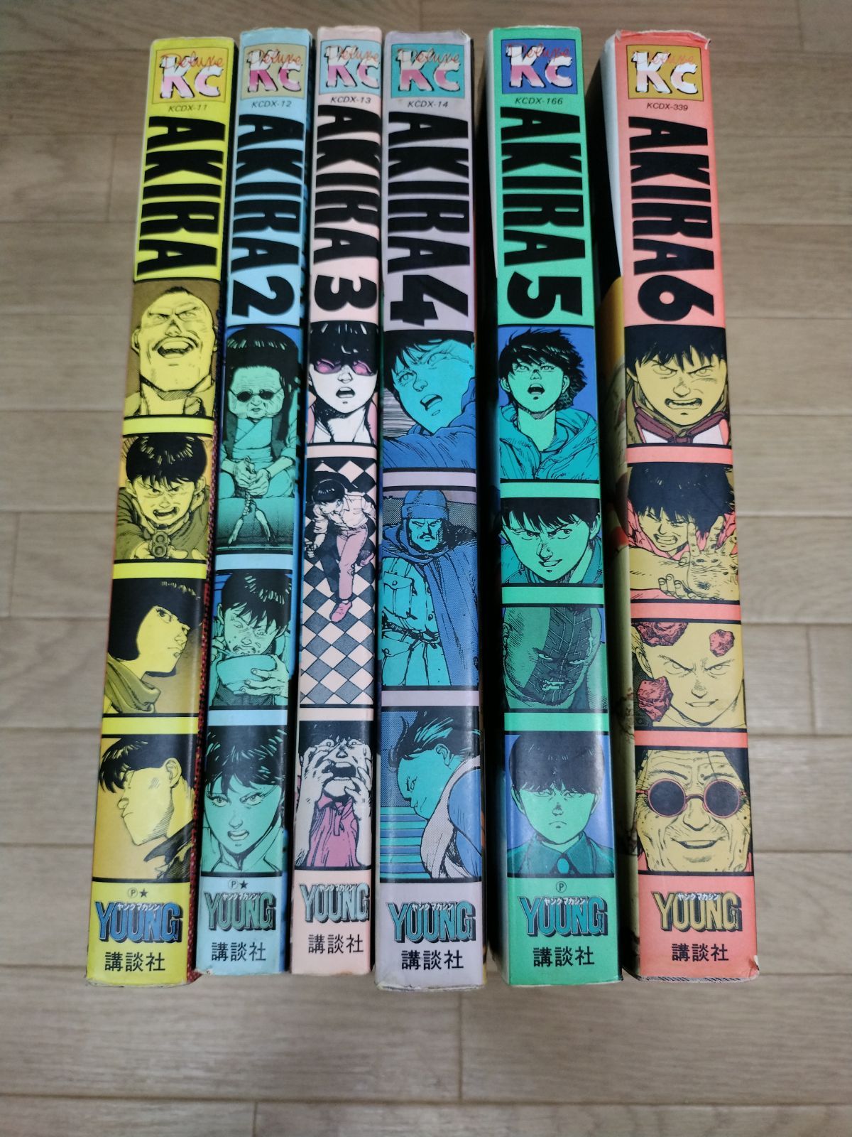 ☆AKIRA 1～6巻 漫画全巻セット 大友克洋《HR13I》 - メルカリ