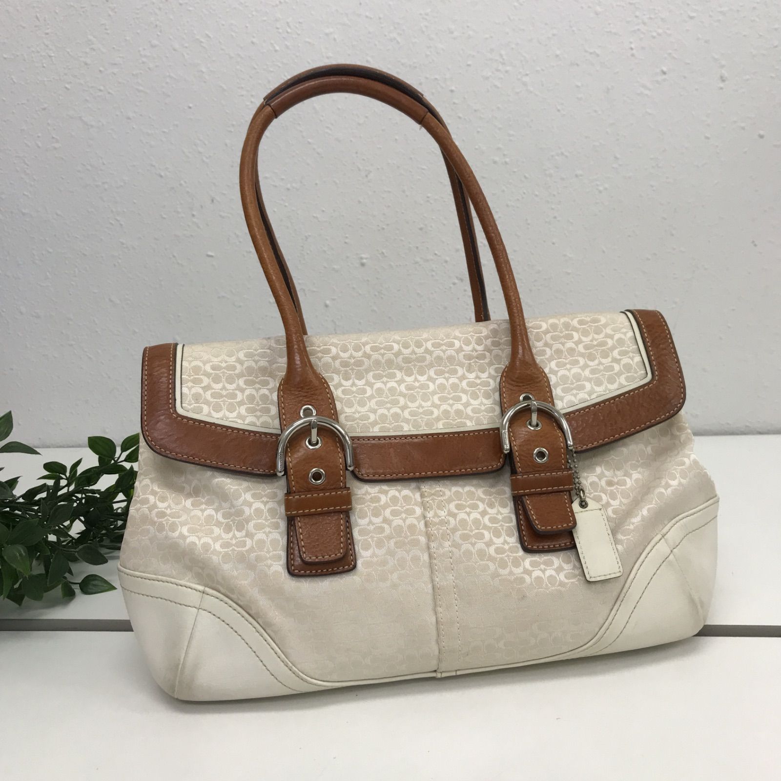 COACH コーチ ミニシグネチャーソーホーフラップサッチェル