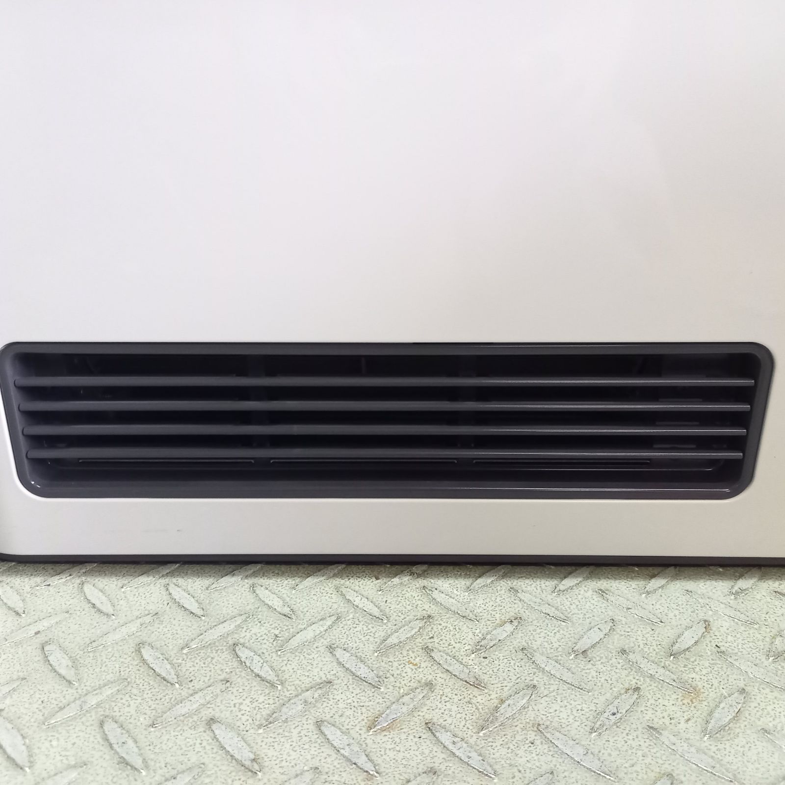 140-5743 GFH-4001S-W2