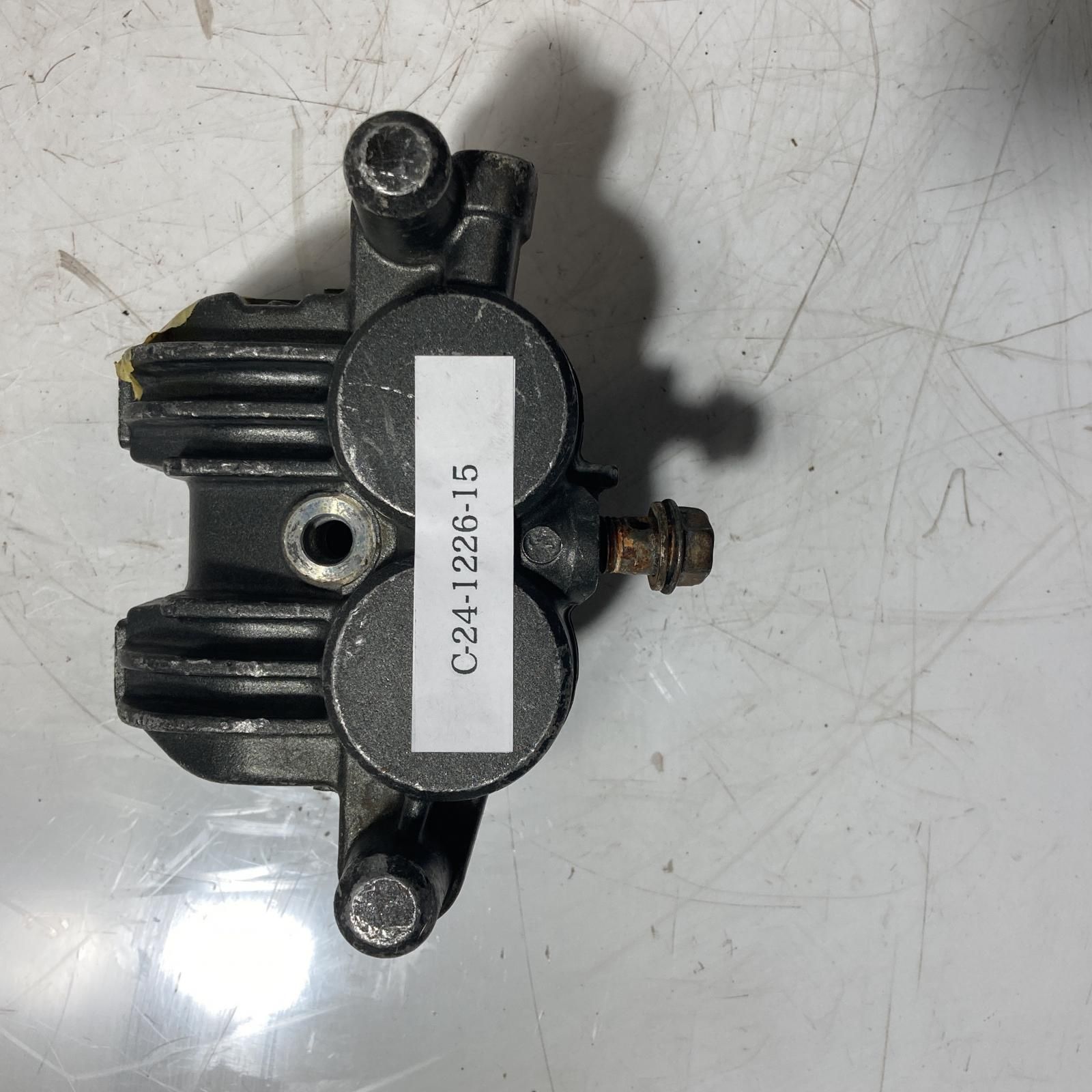 HONDA CBX400F リアキャリパー ホンダ